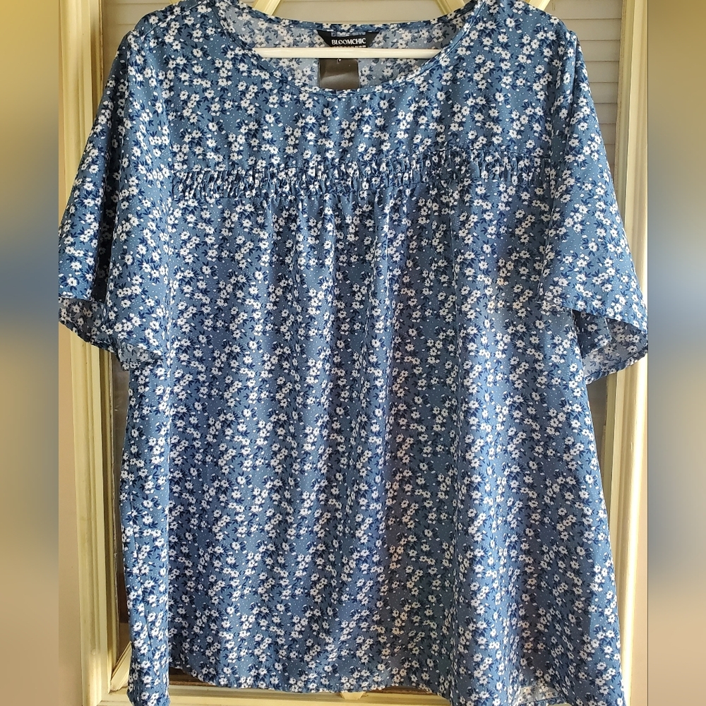 BloomChic Blue and White Floral Blouse